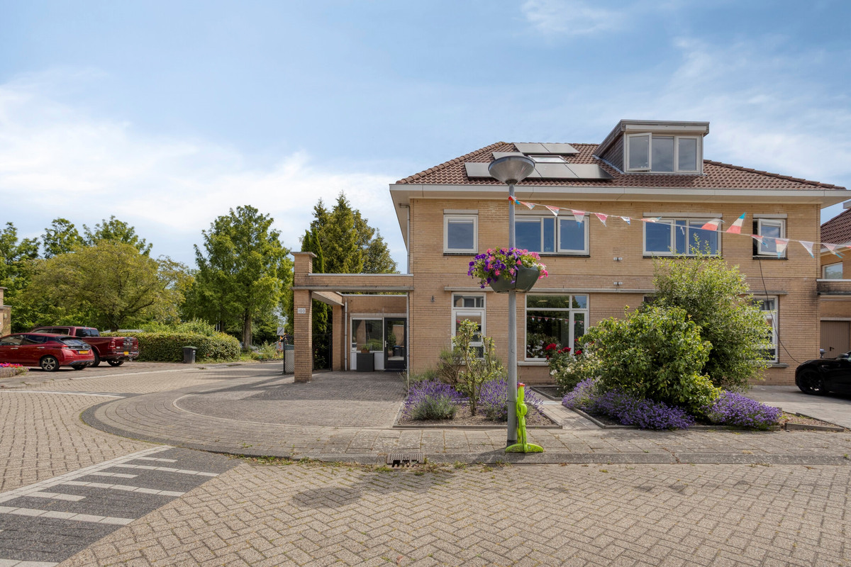 Stadseiland 100, Lelystad