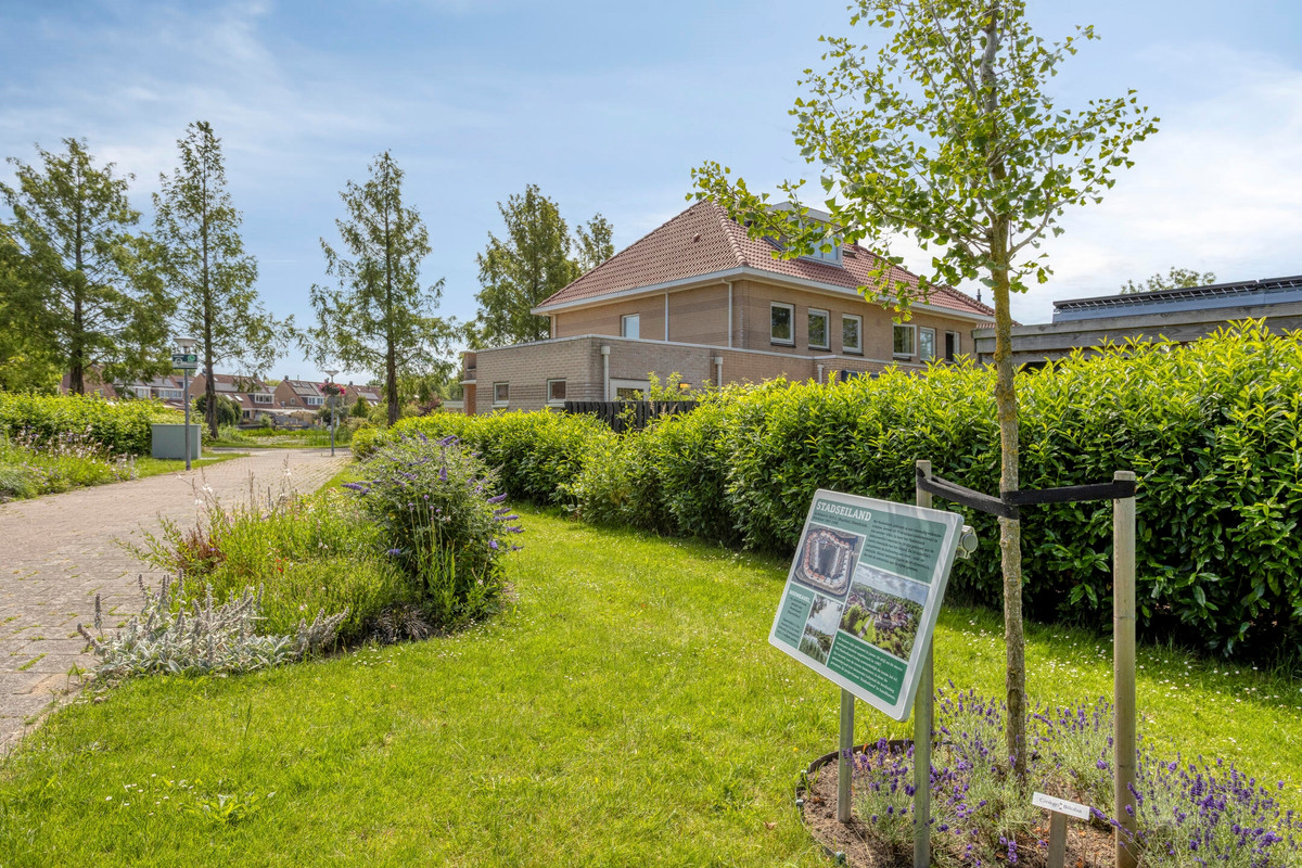 Stadseiland 100, Lelystad